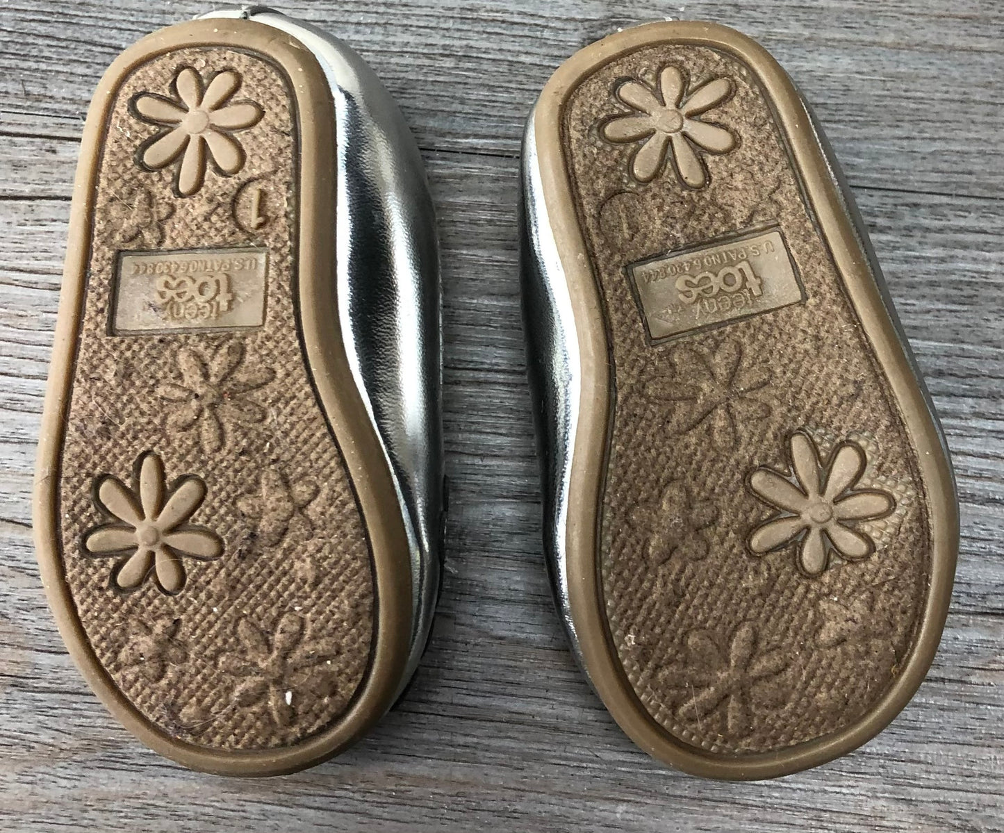 Silver Teeny Toes Infant Shoes, 6M+