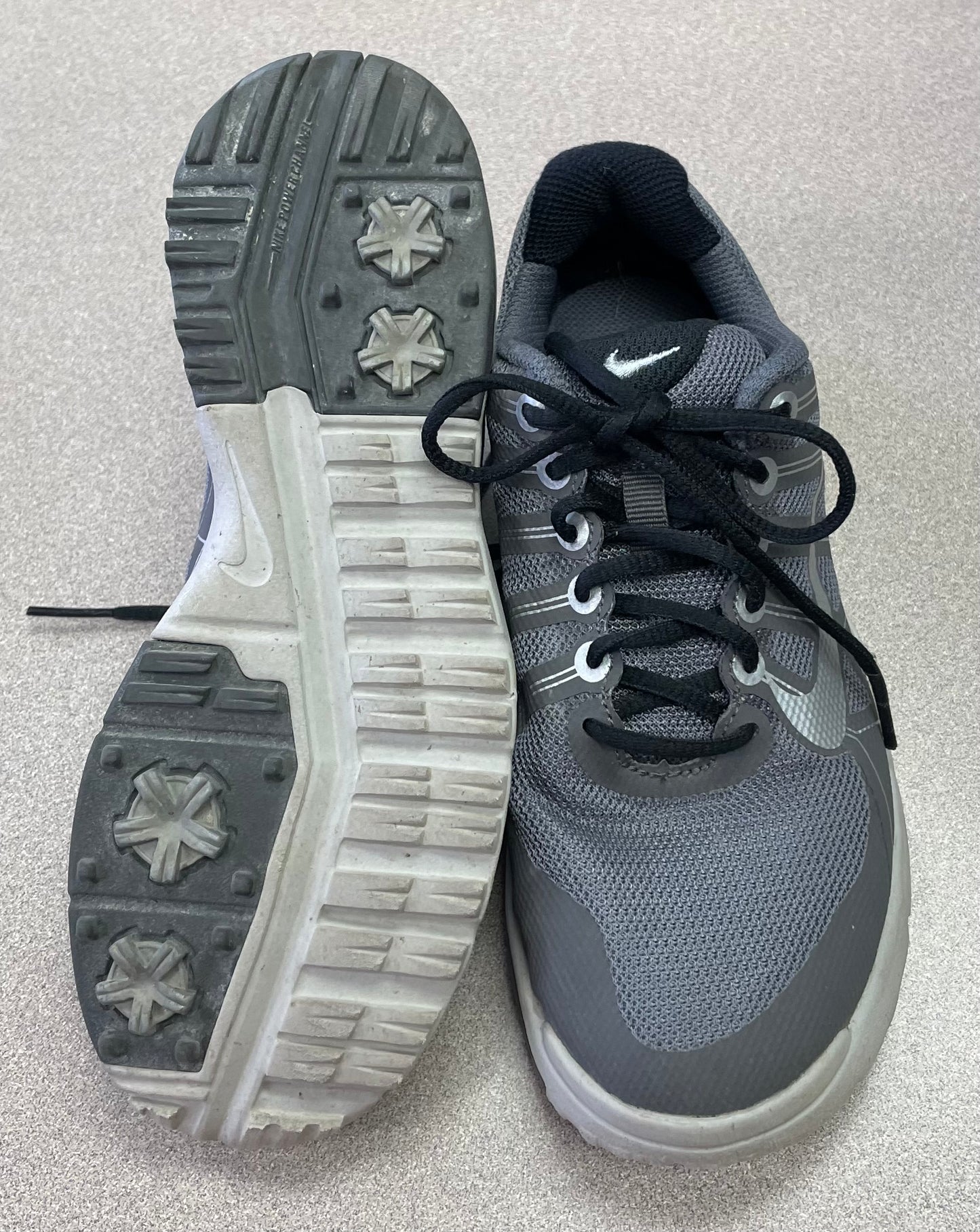 Grey Golf Shoes, 1Y