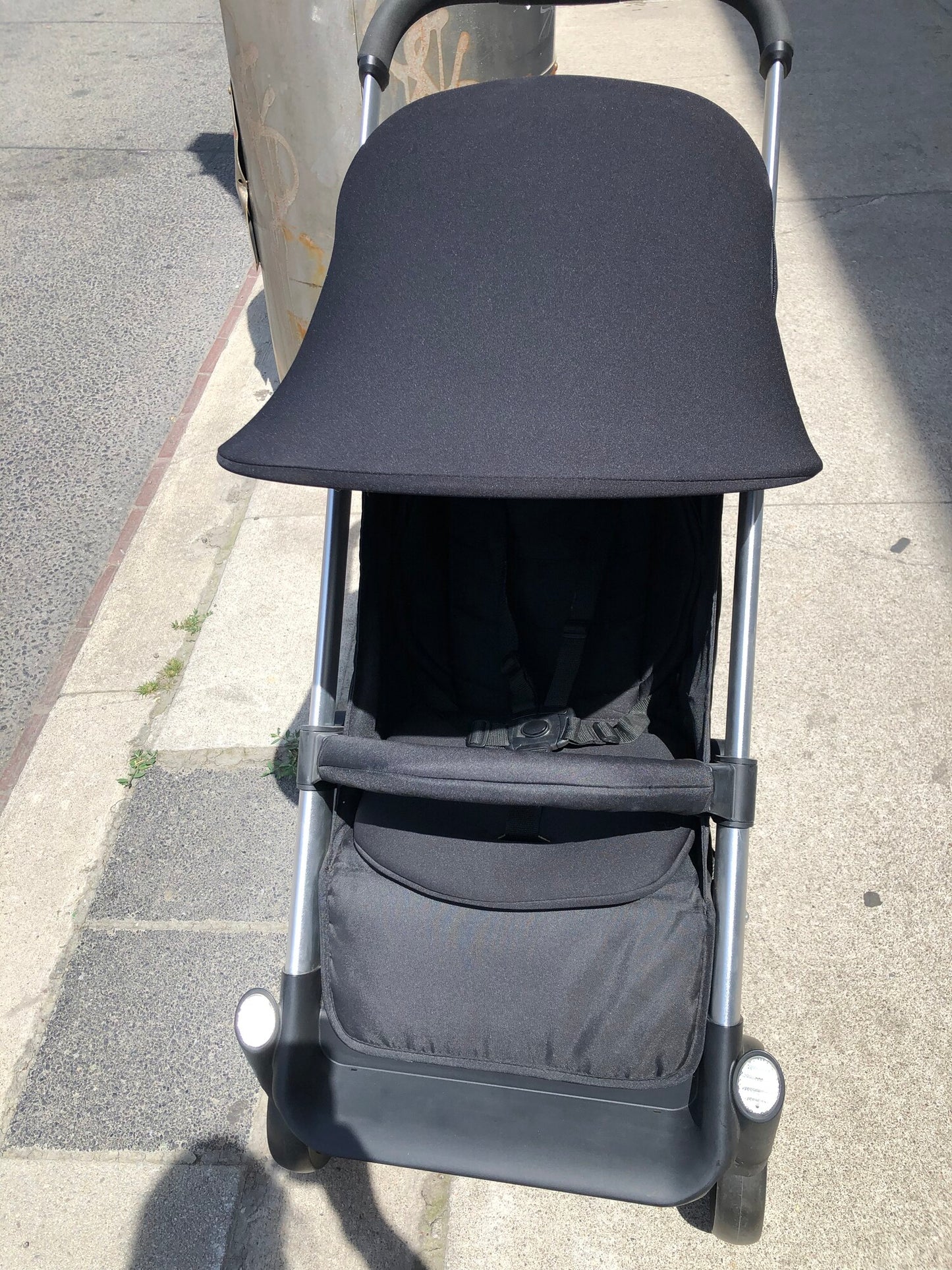 Black ICOO Acrobat Stroller, 44lbs Max