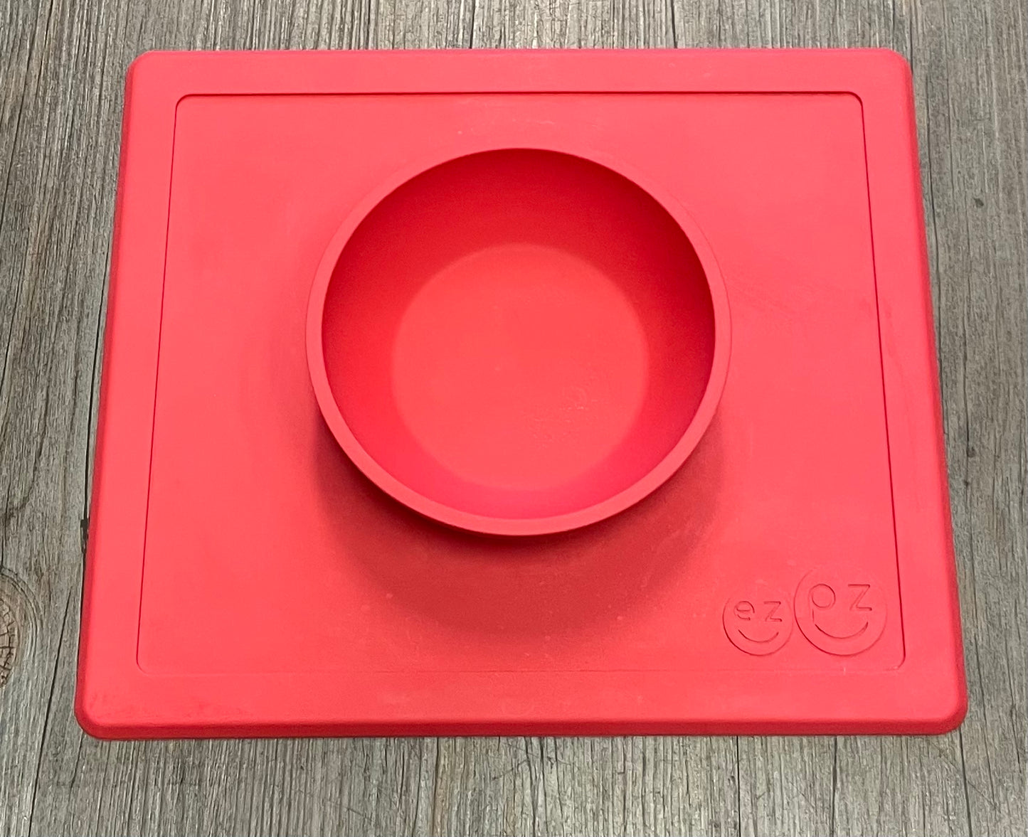 Red EzPz Silicon Bowl, Pre-owned