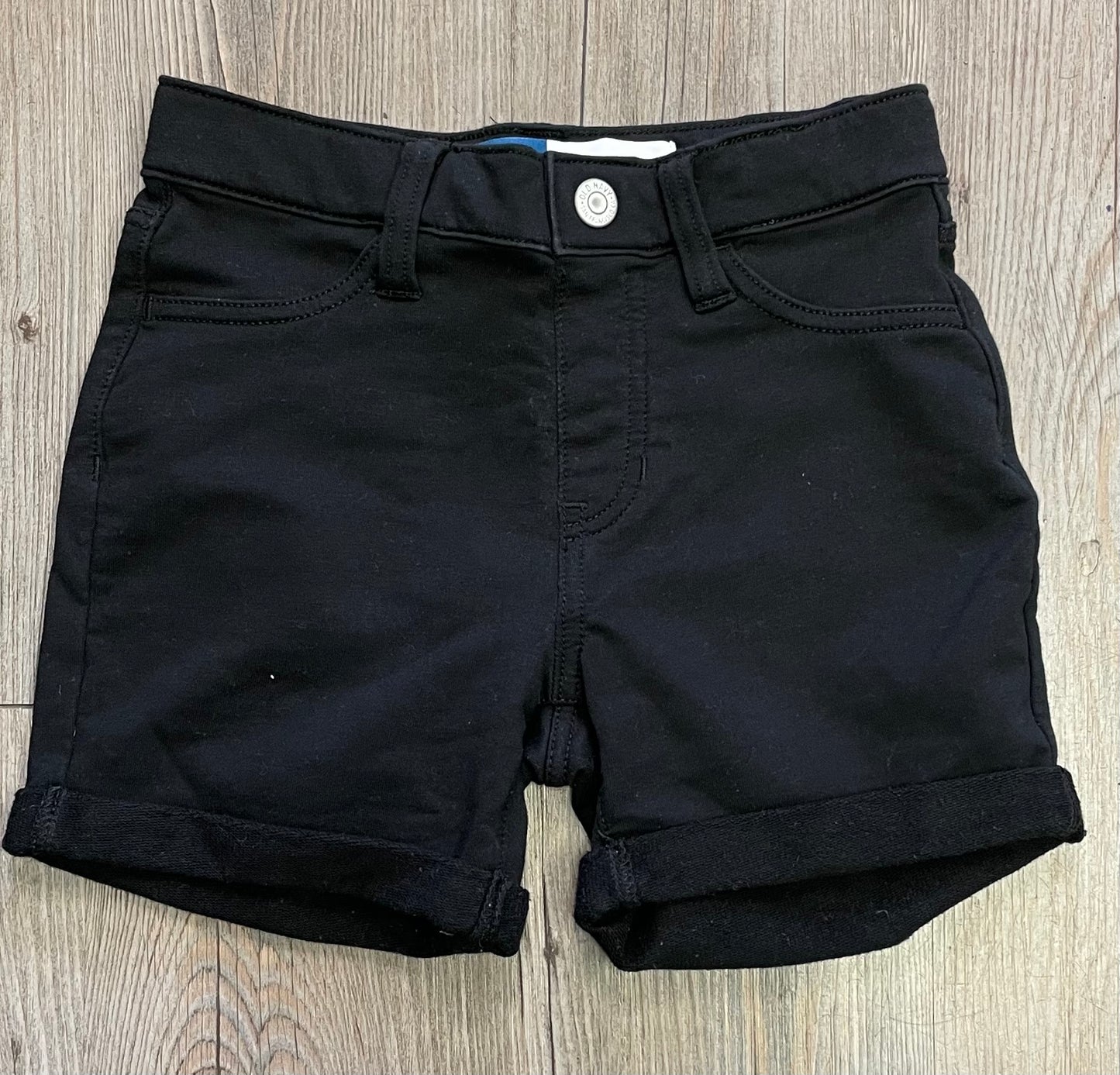 Black Old Navy Shorts, 8Y
