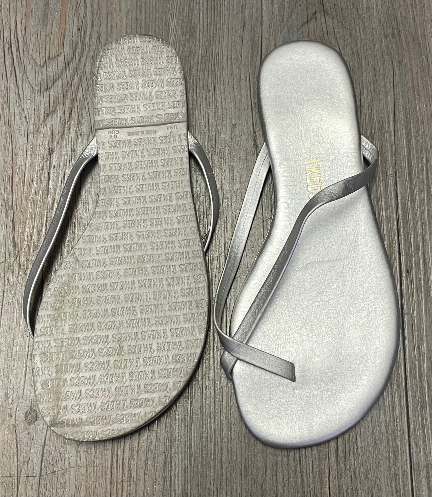 Silver Tkees Flip Flop, 3Y