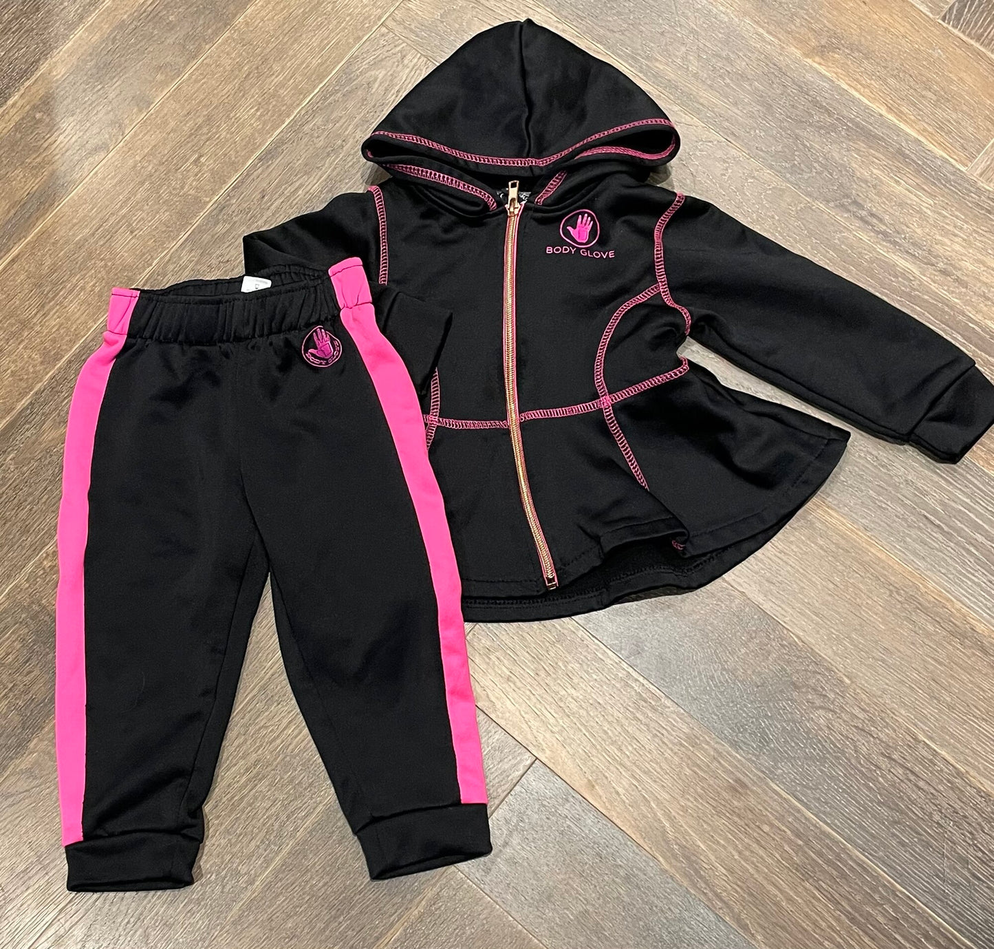 Black Body Glove Sweat Set, 24M