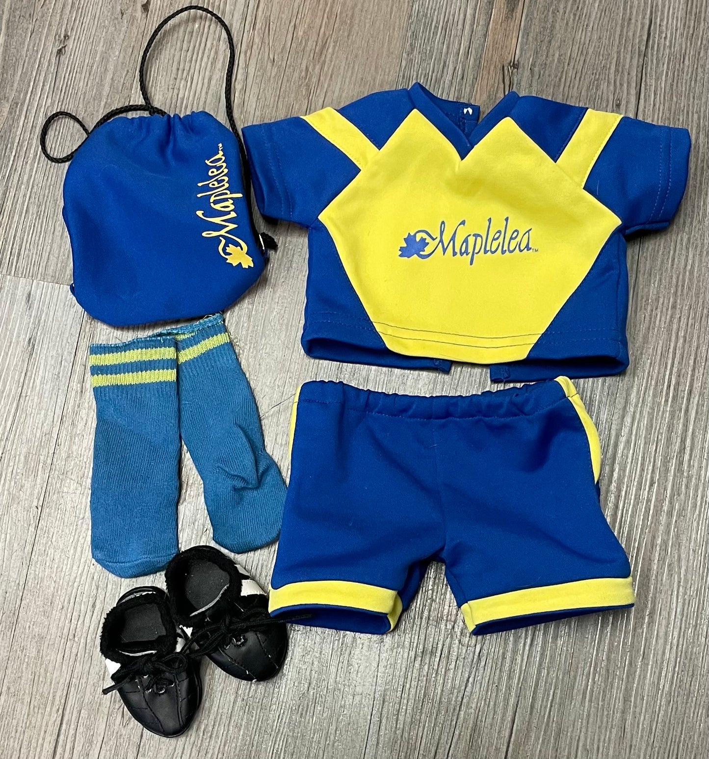 Blue ML Soccer Clothes Set, 18 Inch