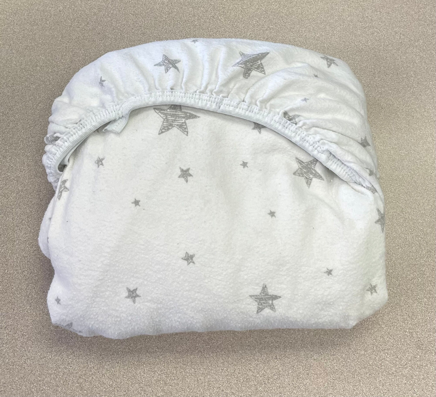 White Kushies Pack & Play Sheet, Pre-owned
