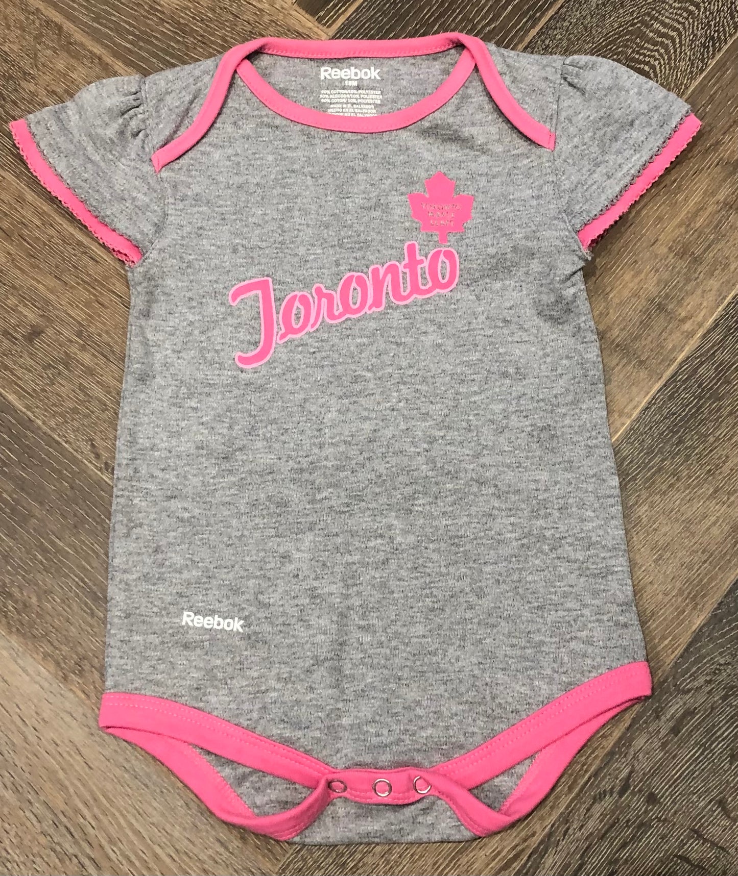 Grey Reebok Toronto Maple Leaf, 18M