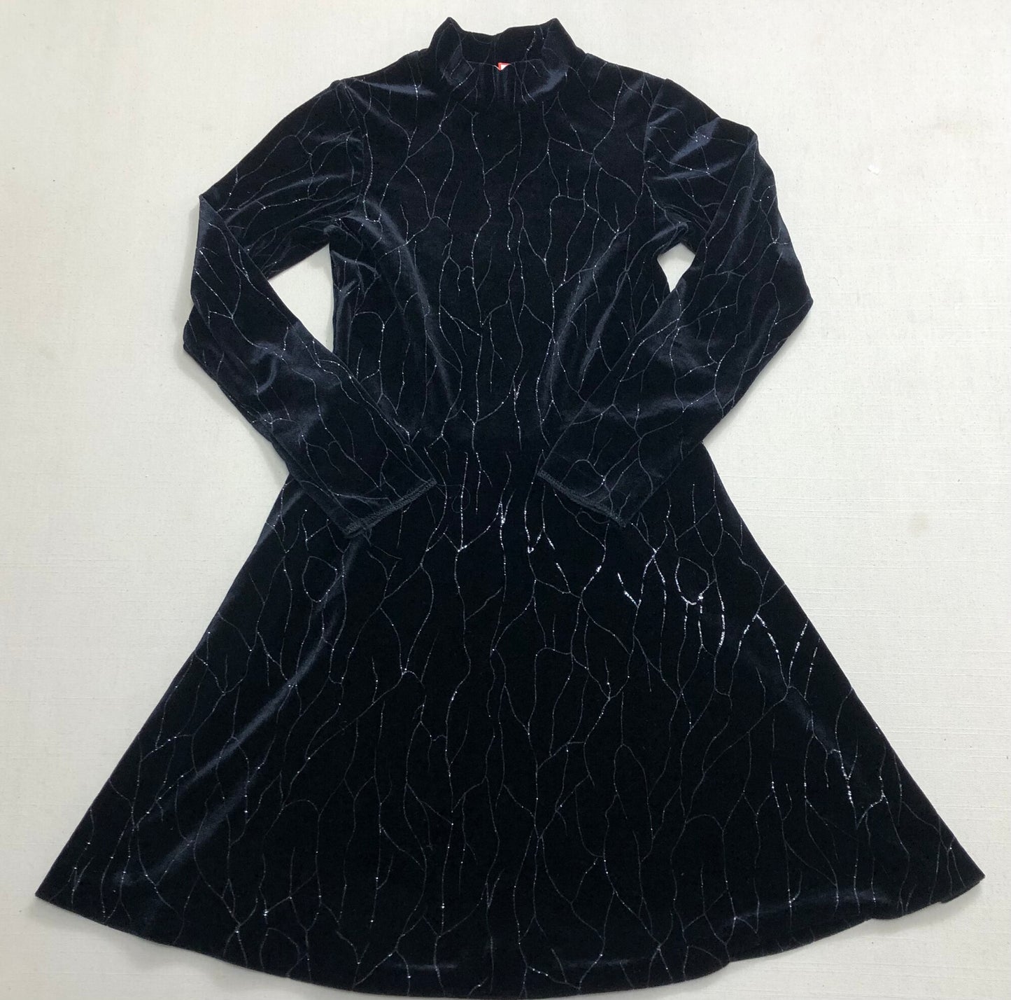 Black Elvira Vali Velour, 10Y
