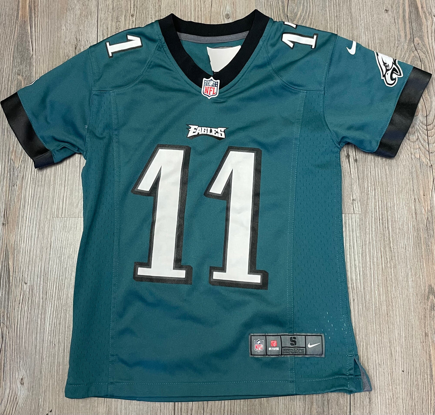 Green NFL Eagles Jersey, 8Y