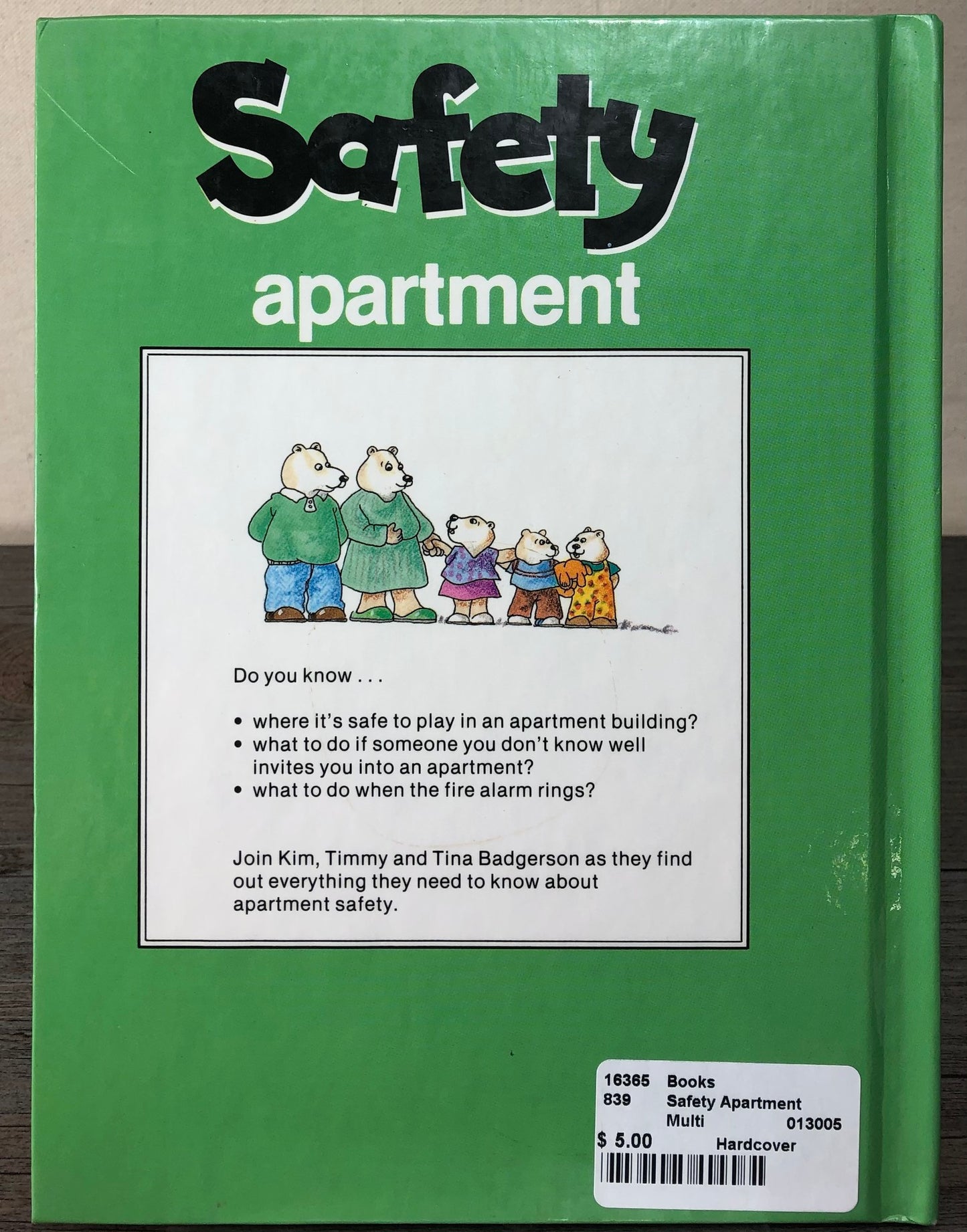Multi Safety Apartment, Hardcover