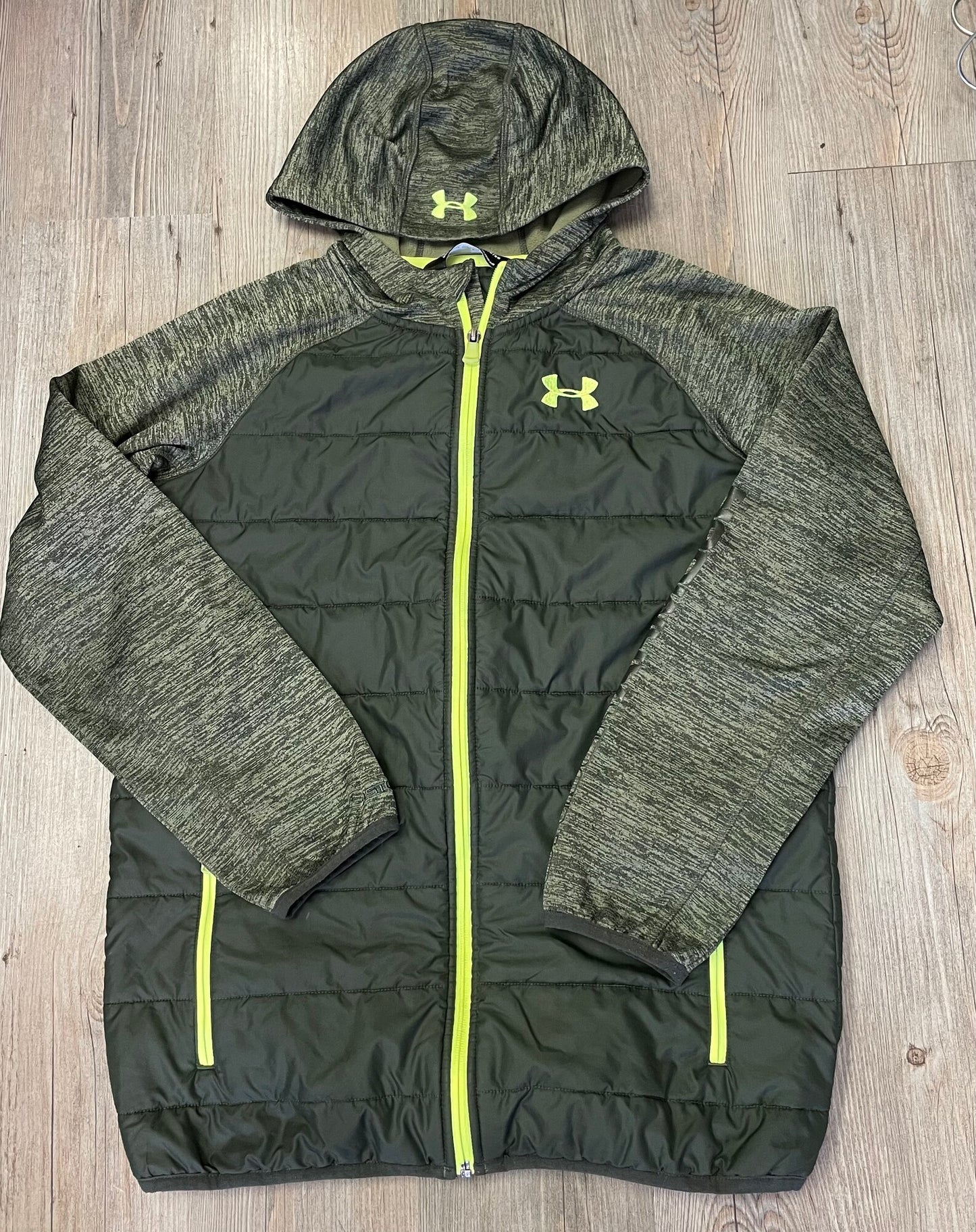 Green Under Armour Puffer Hoodi, 18Y