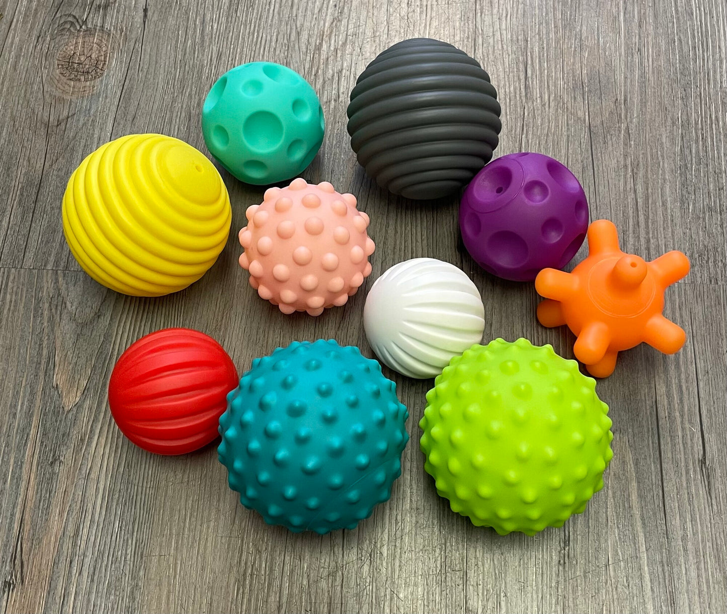 Multi Infantino Sensory Balls, 6M+