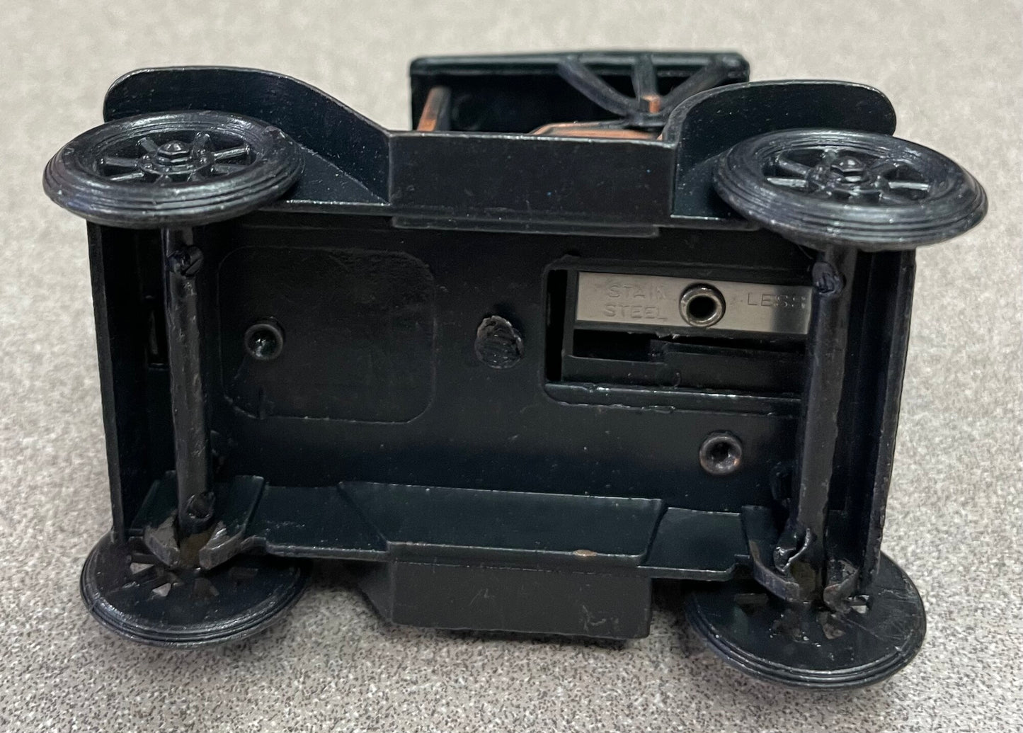 Bronze Die Cast Metal Pencil Sha, Used