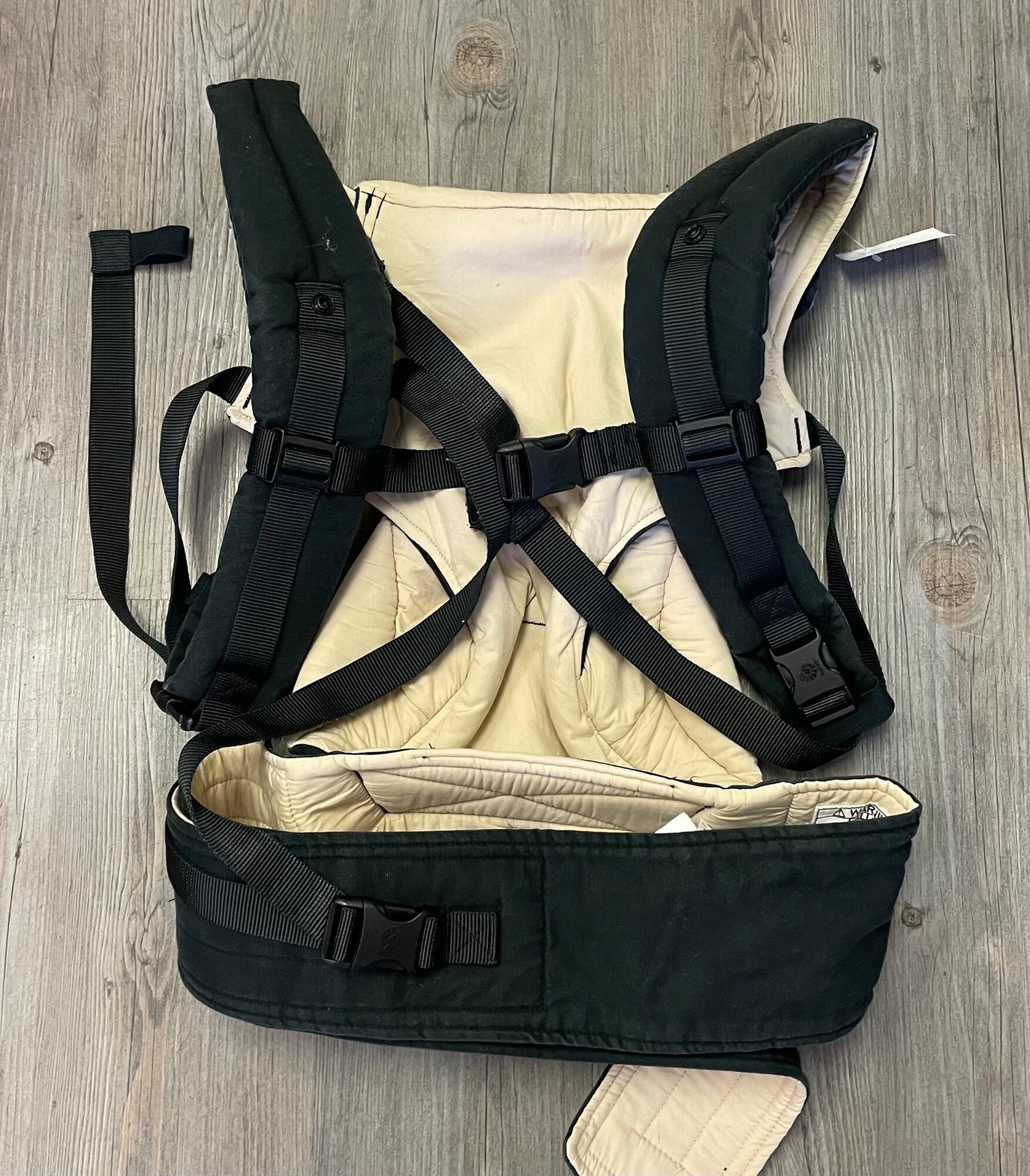 Black Ergo 360 Baby Carrier, 12-33lbs