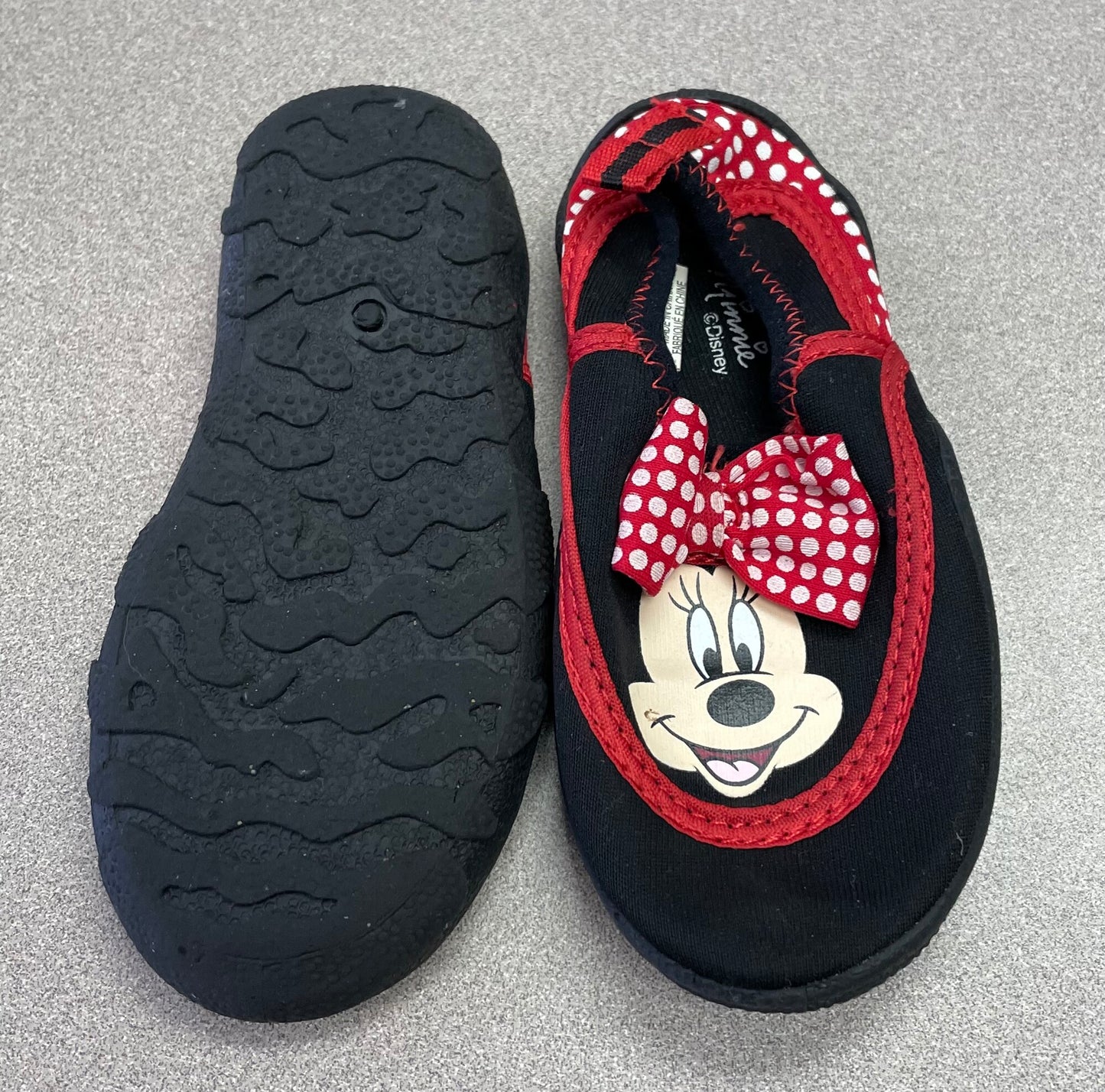 Red/blk Minnie Water Shoes, 7-8T