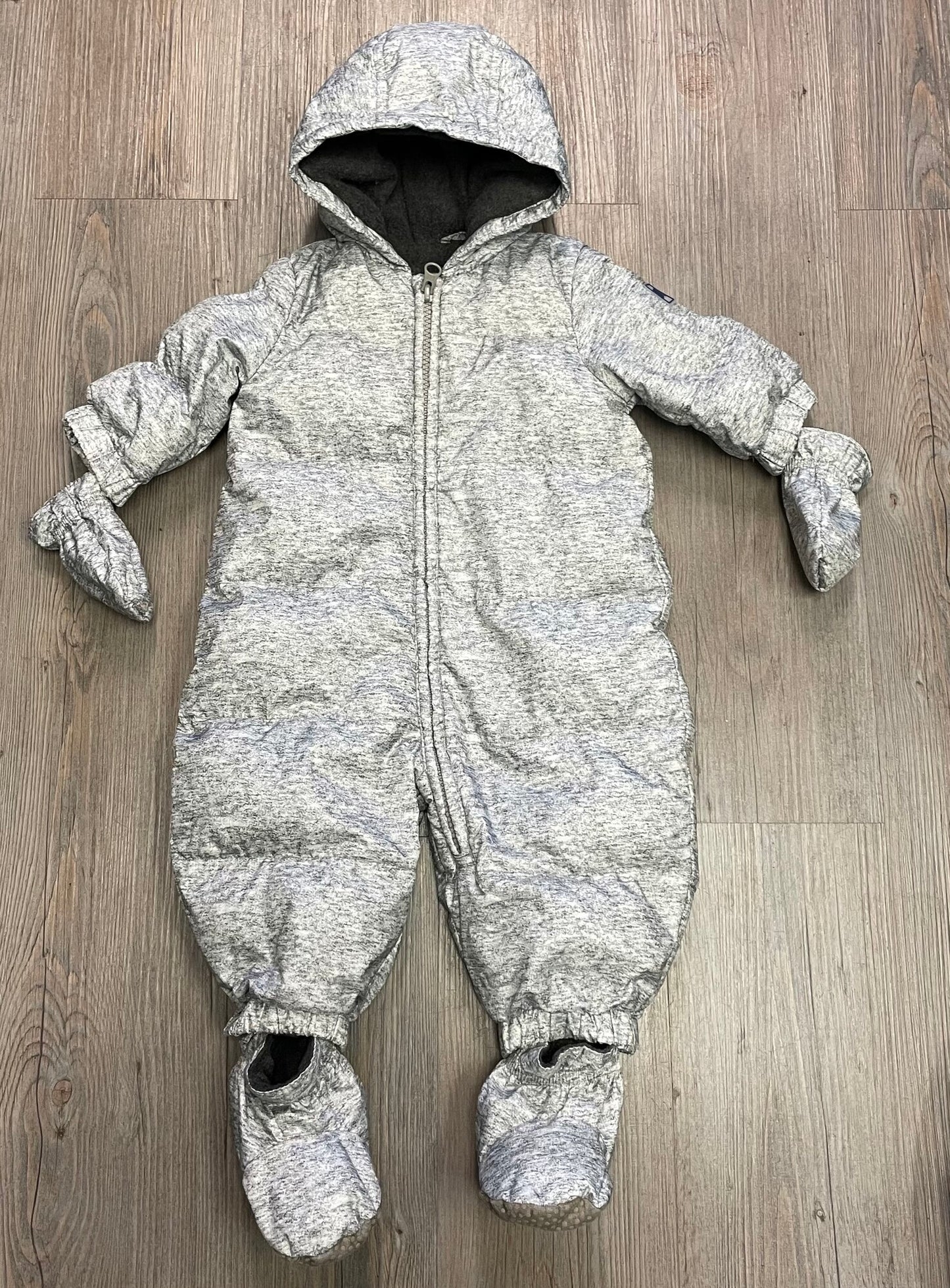 Grey Baby Gap Downfill Snowsui, 0-6M