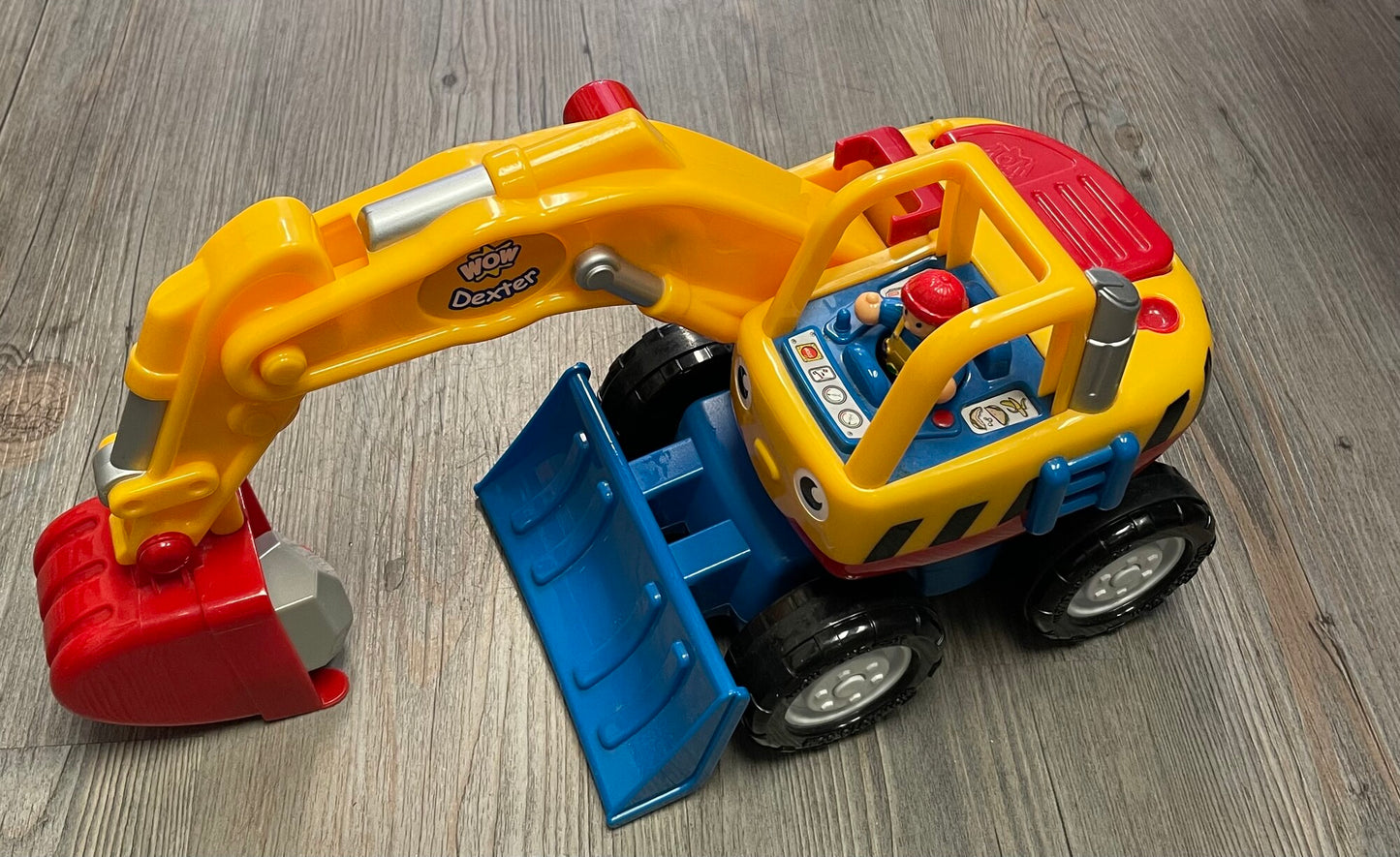 Multi Wow Dexter Digger Truck, Pre-owned