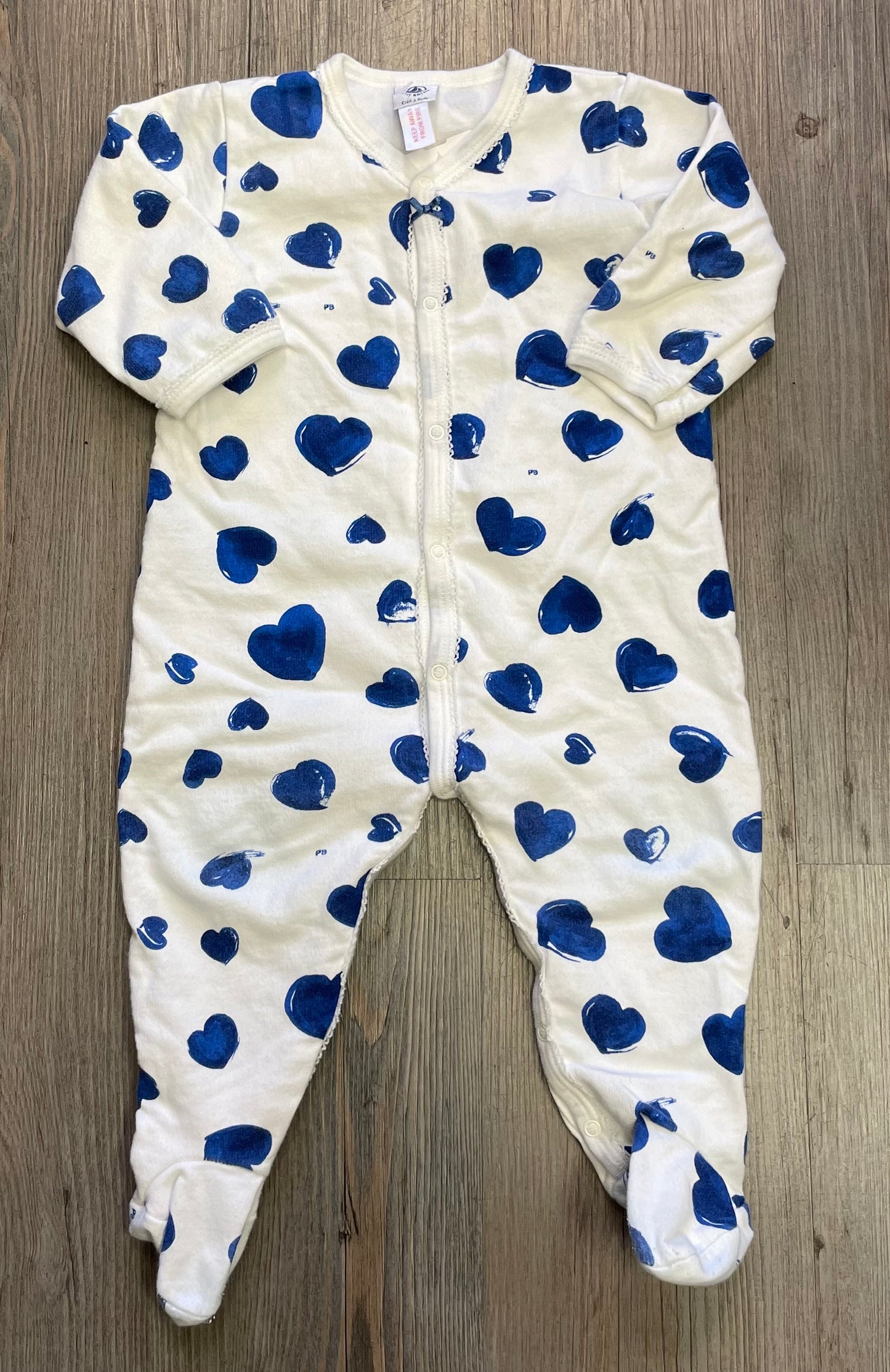 White/bl Petit Bateau Onesie, 12M