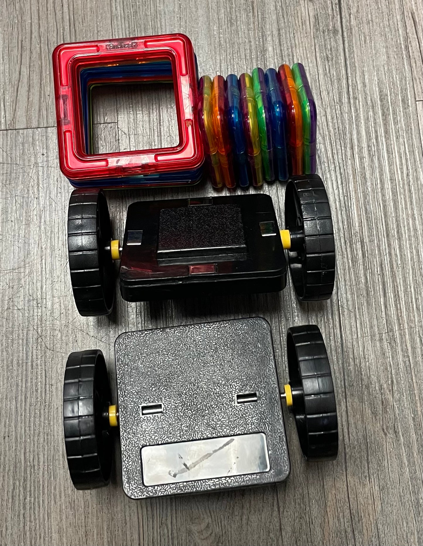 Multi Magformers Magnetic Tiles, Pre-owned