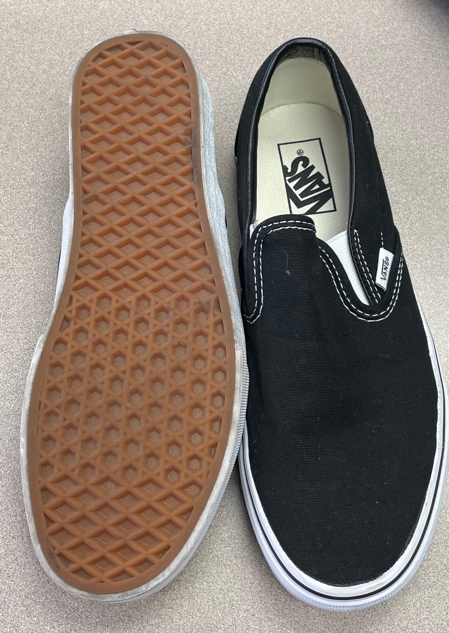 Black Vans Slip On, 8Y