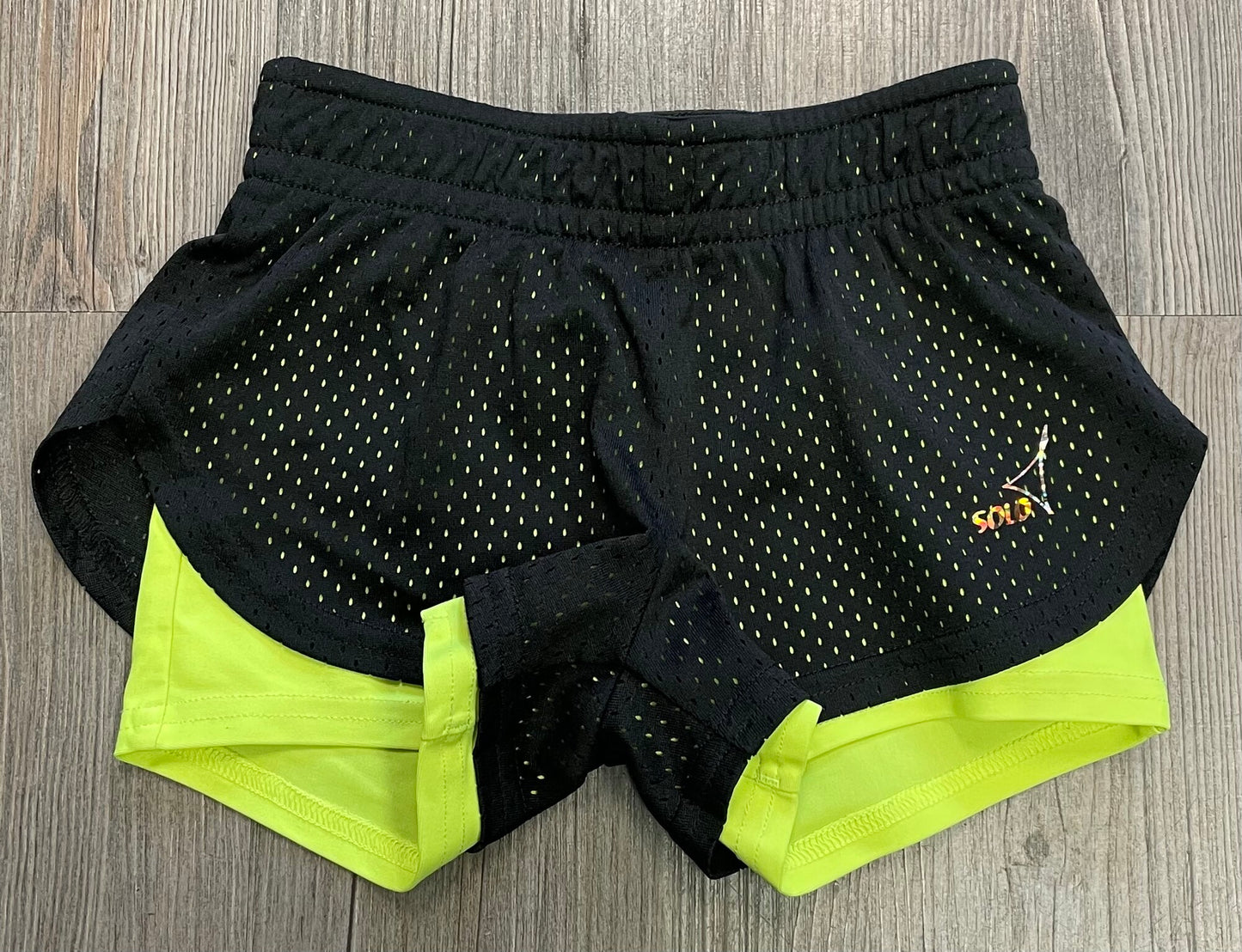 Blk/neon Solo Shorts, 4-5Y