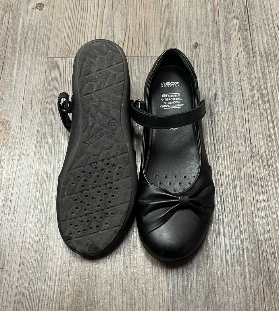 Black Geox Maryjane Dress Shoes, 1Y