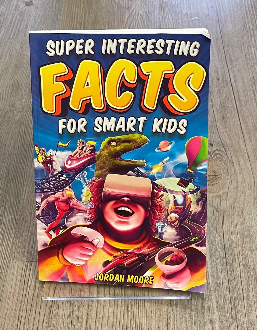 Multi Colour Super Interesting Facts For Smart Kids, Paperback