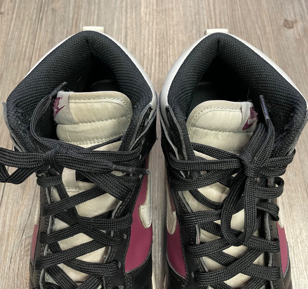 Black,White Purple Nike Hightop Basketball Shoes, 8Y