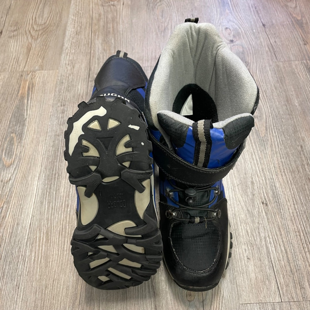 Blue Cougar Winter Boots, 5Y