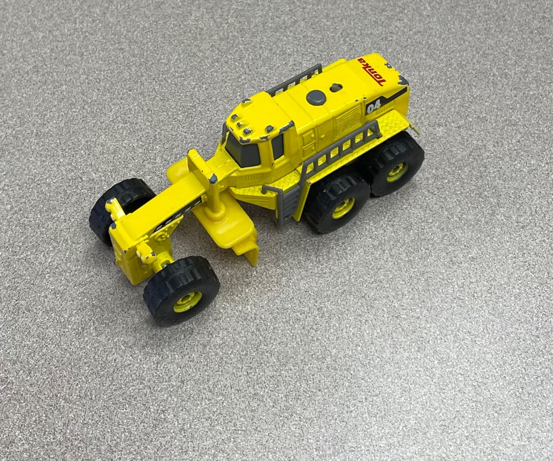 Yellow Tonka Construction Truck, Small