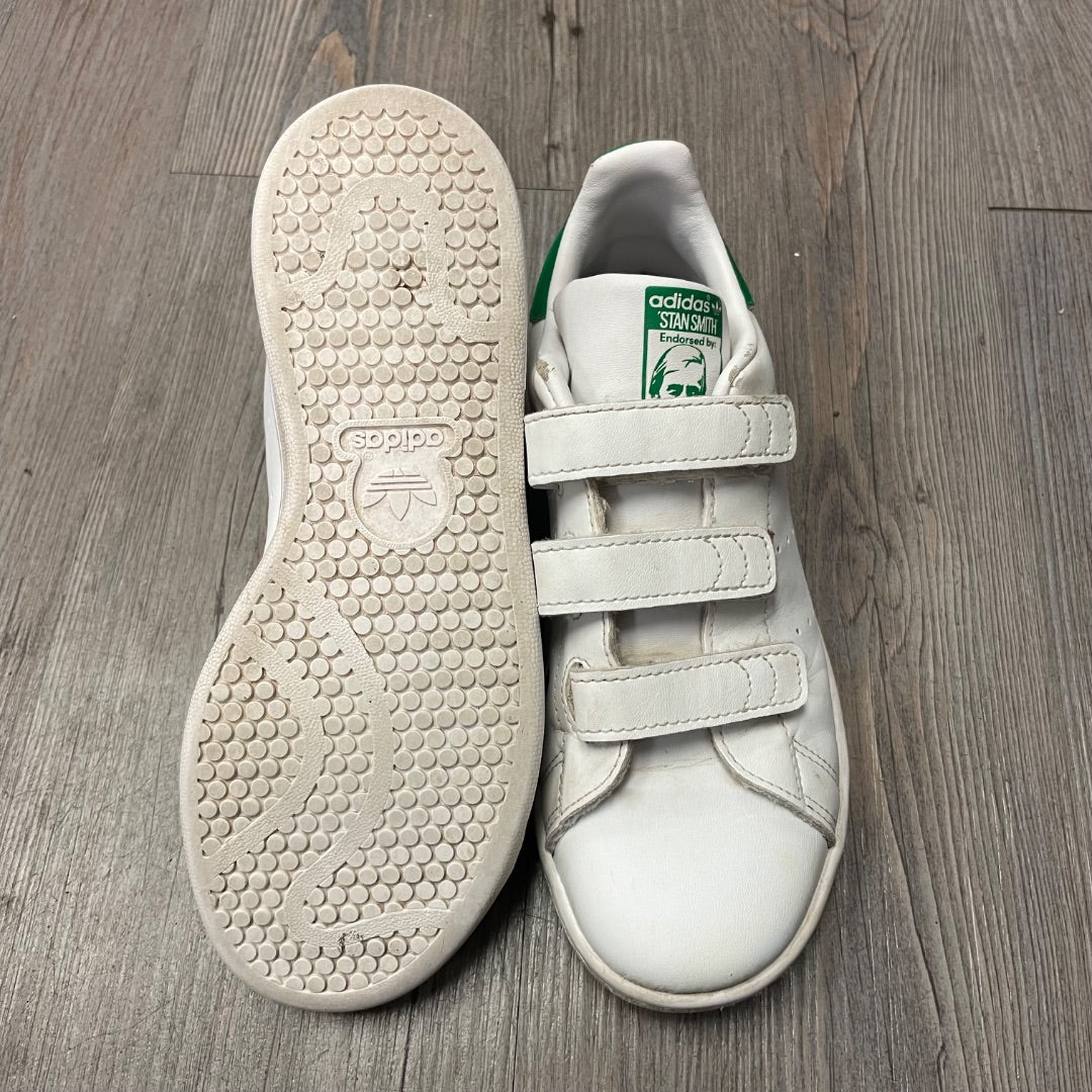 White Adidas Stan Smith Velcro Shoes, 2Y
