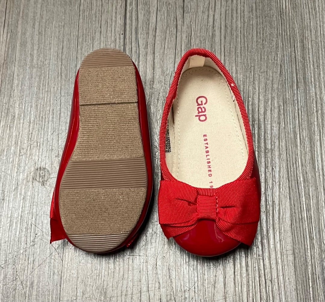 Red Gap Flat Shoes, 5T