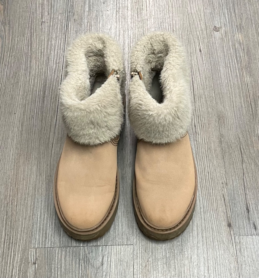 Beige Zara Fauxfurlined Boots, 4Y
