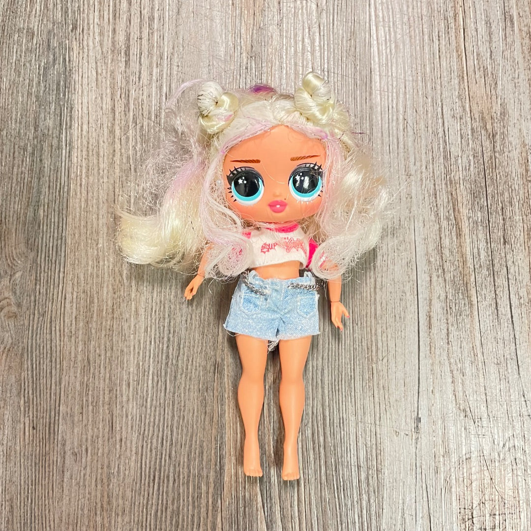 WhiteHair LOL OMG Marilyn Star Fashion Doll, 6 Inch