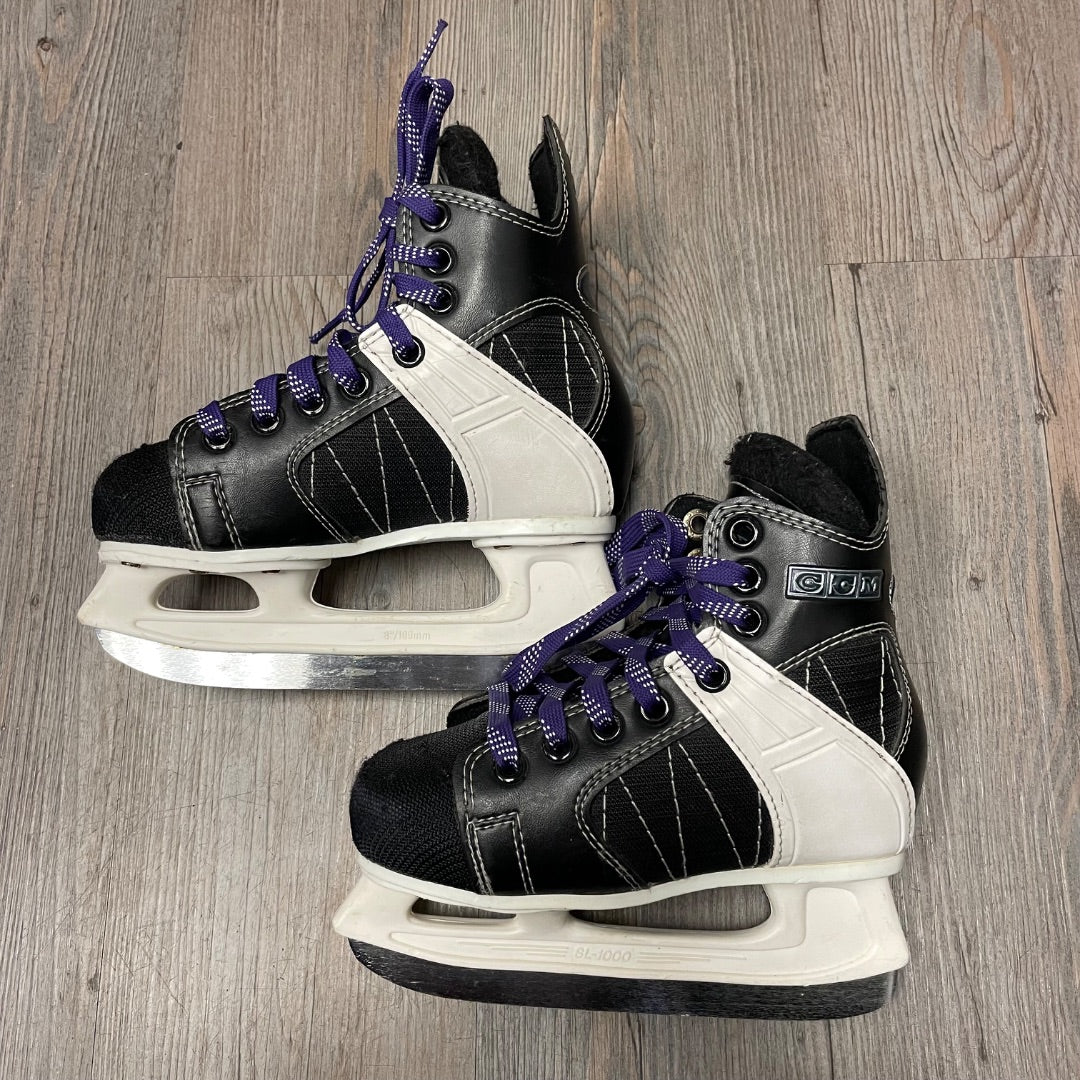 Black CCM Intruder Hockey Skates, 12Y