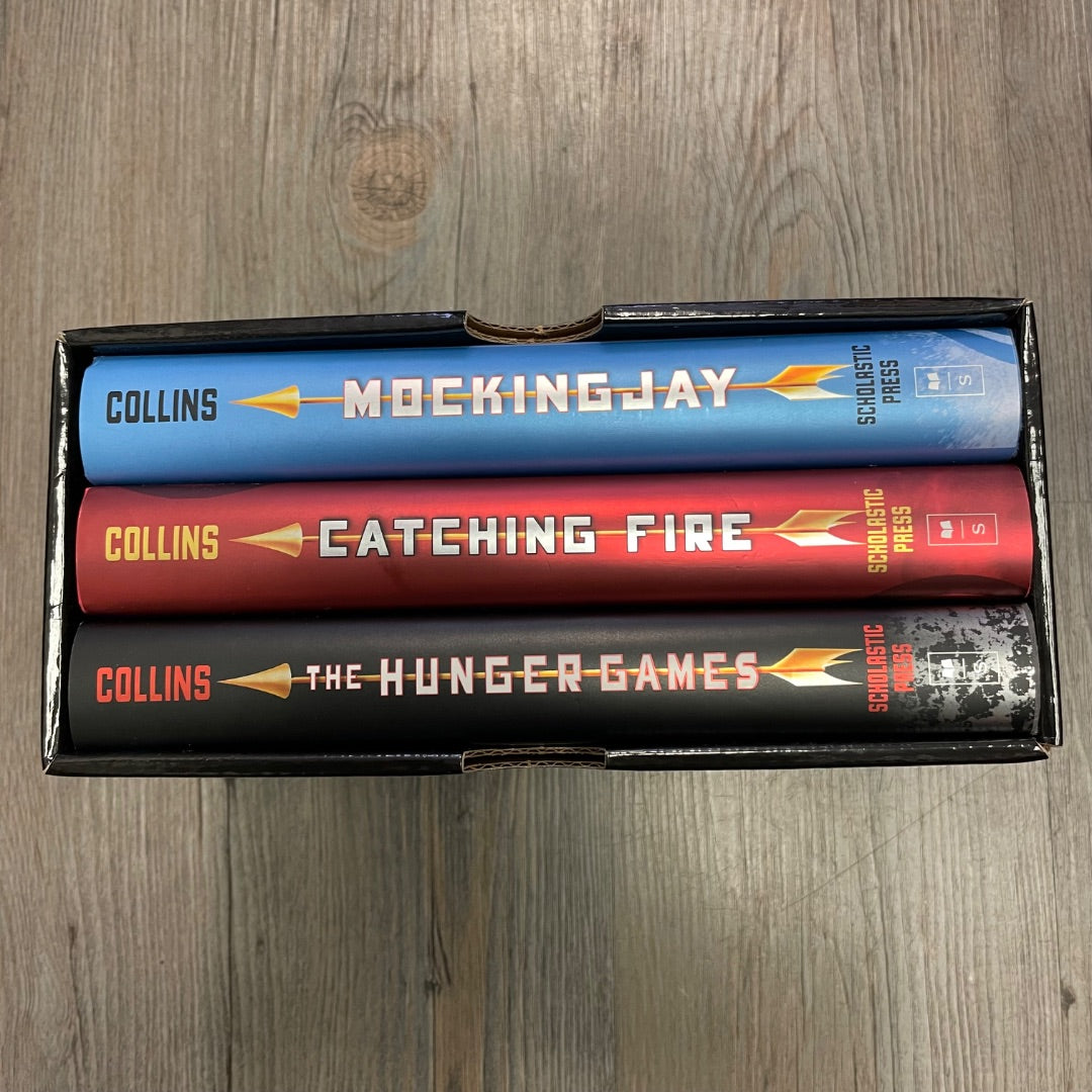 Multi Colour Suzanne Collins The Hunger games Trilogy, Harcover