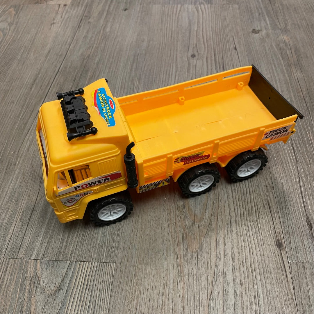 Yellow Truck Super Coureur, Pre-owned