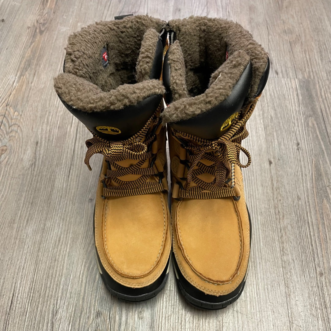 Wheat Timberland Winter Boots, 5Y