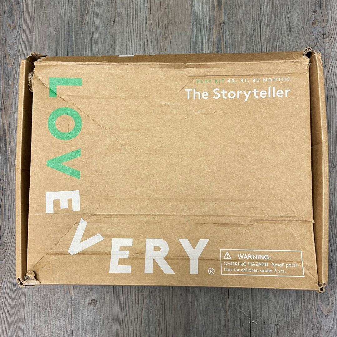 Yellow/Green Lovevery Storyteller Play Tent, 3Y+