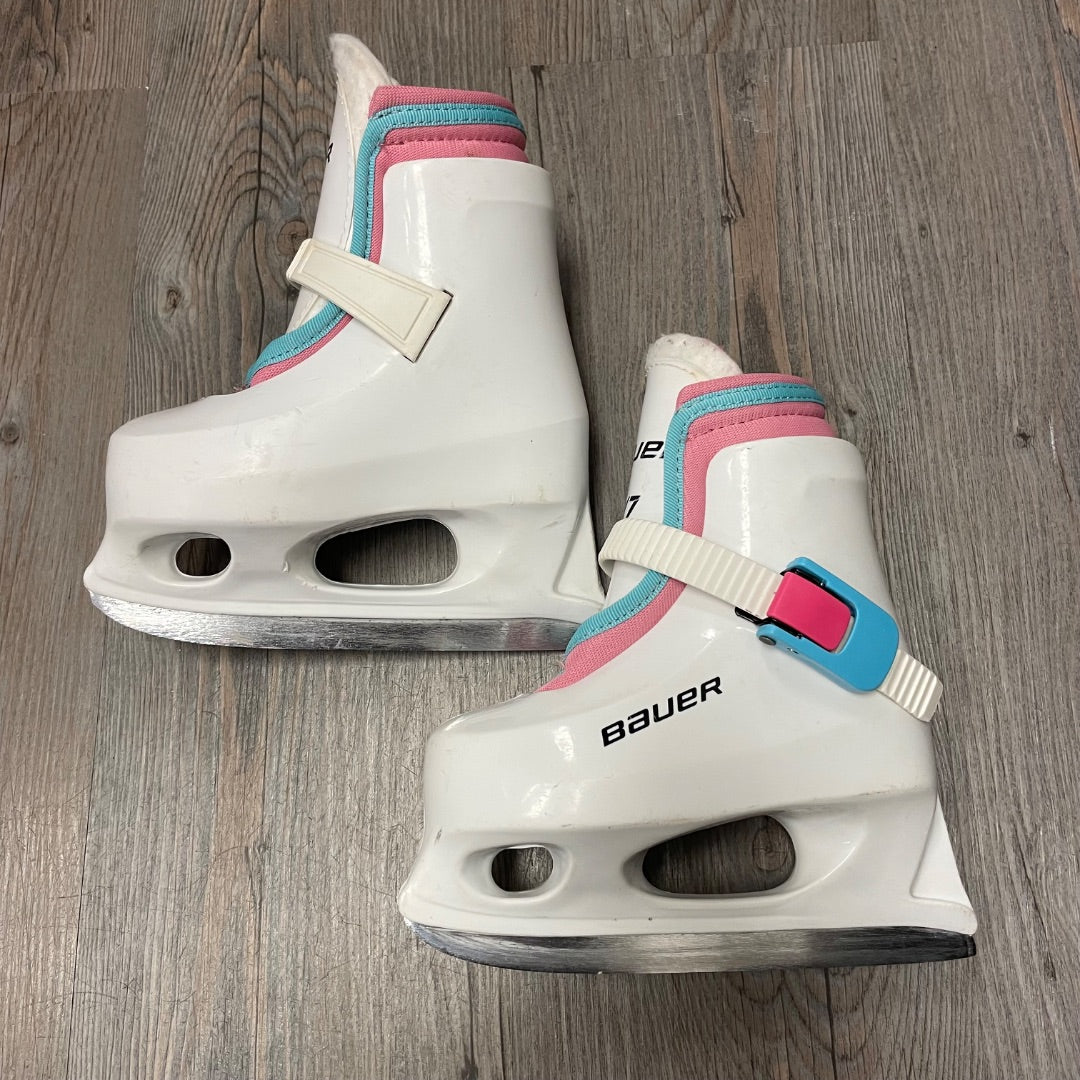 White Bauer Hockey Skates, 6-7T