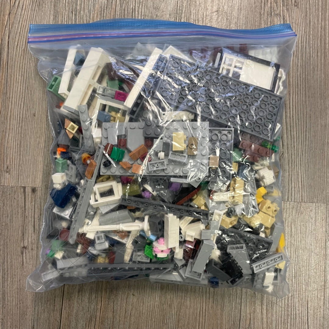 Multi Colour Assorted Bag Of lego, Pre-owned