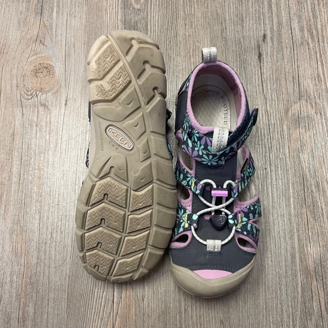 Purple Floral Keens Sandals, 3Y