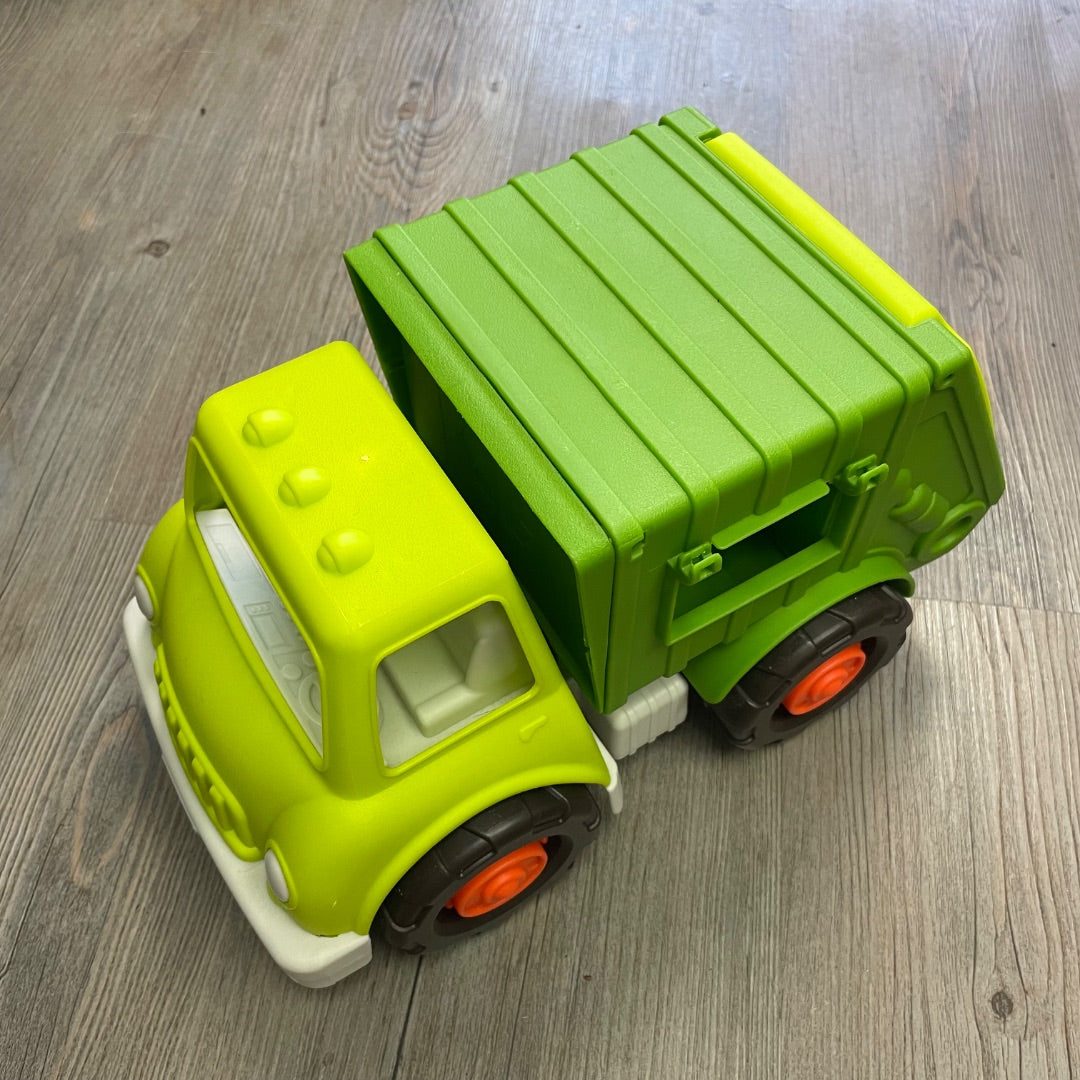 Green Wonder Wheels Recycling Truck, Pre-owned