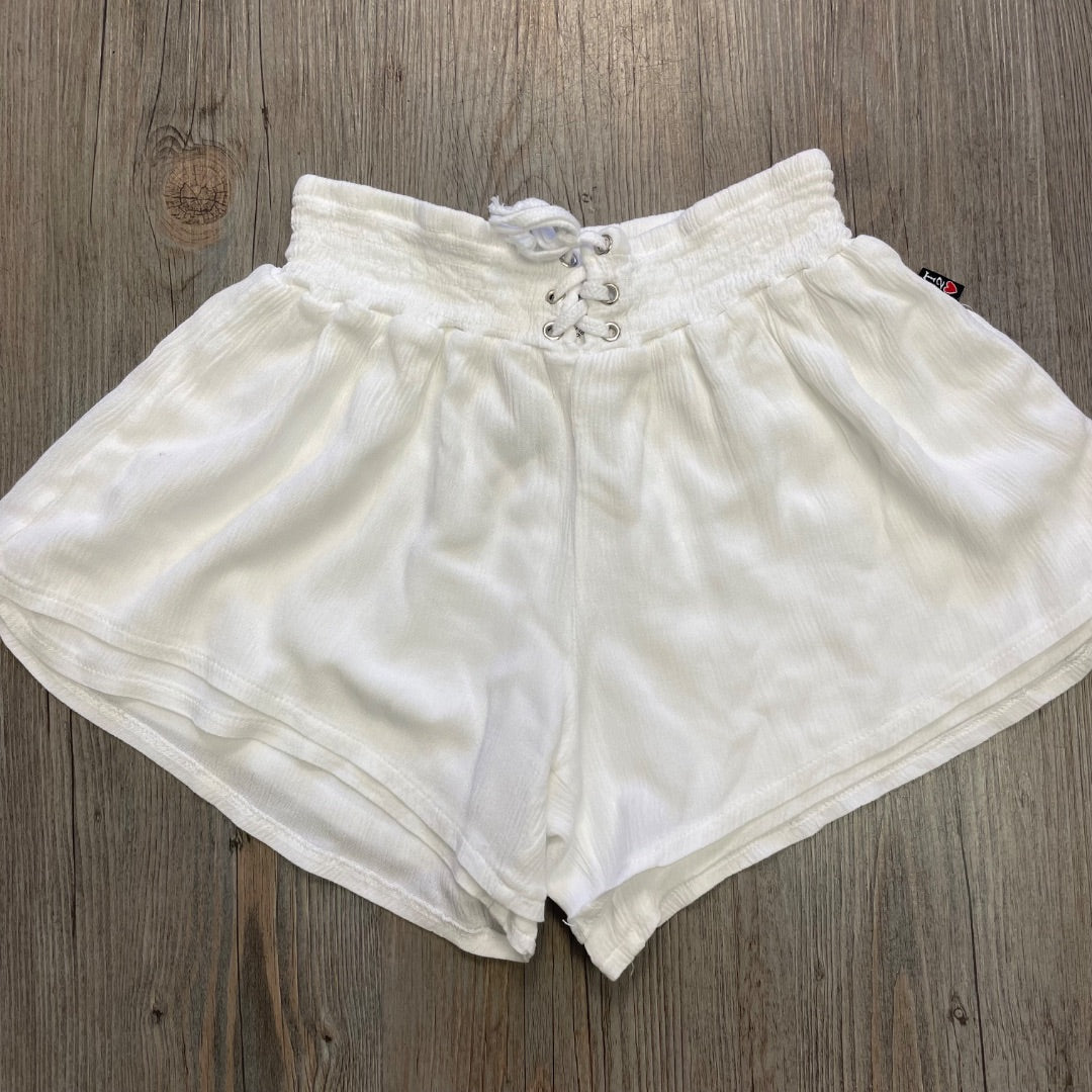 White T2love Shorts, 10Y