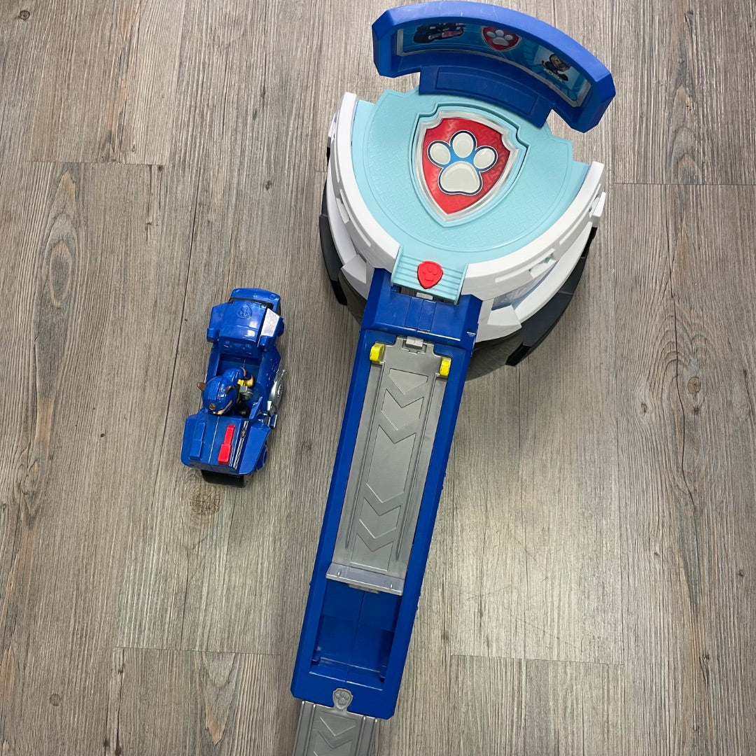 Blue Paw Patrol Moto Pops HQ PLayset, Pre-owned