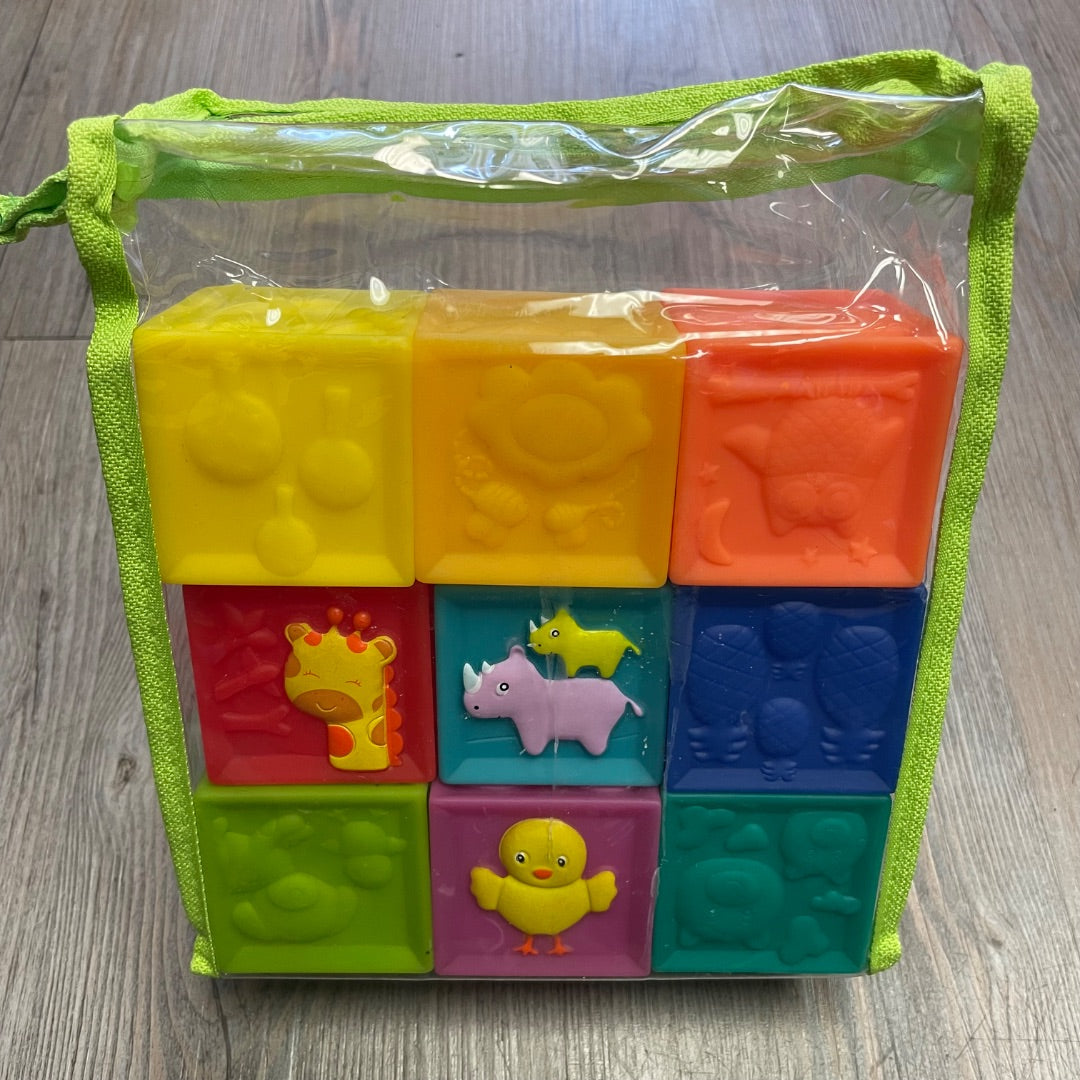 Multi Colour Squeak & Stack Blocks, 6Y