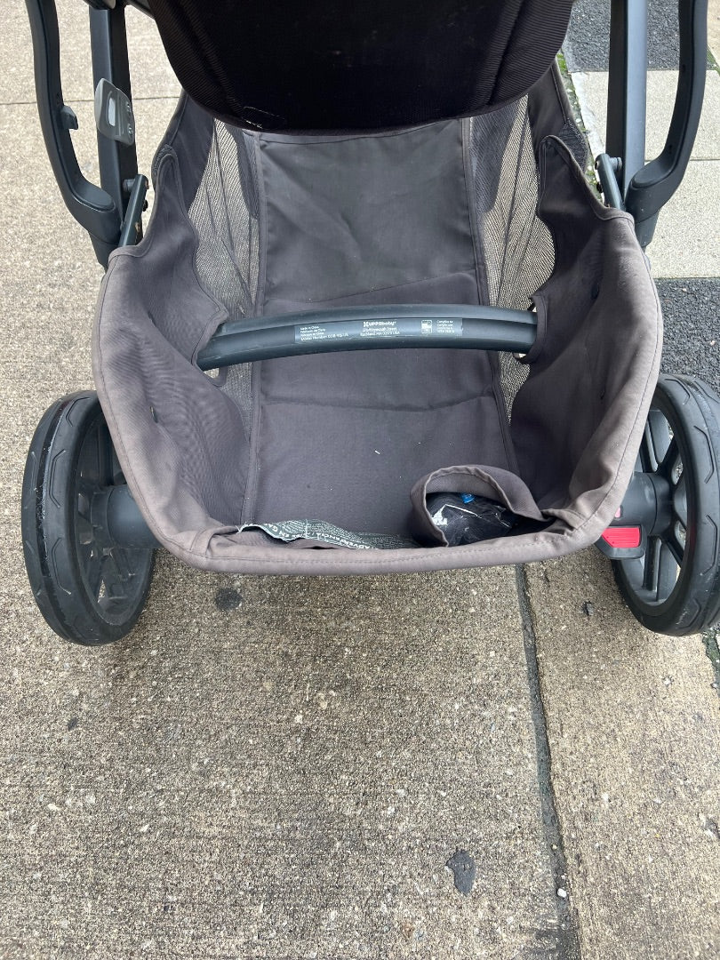 Black Uppababy Uppababy Vista Stroller