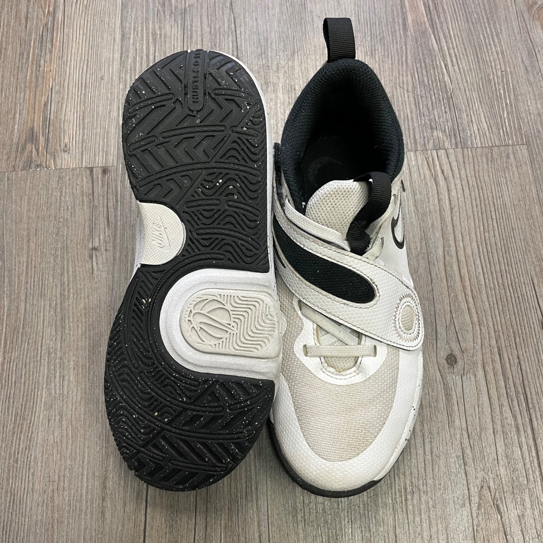 White,Black Nike Basketball Shoes, 3Y