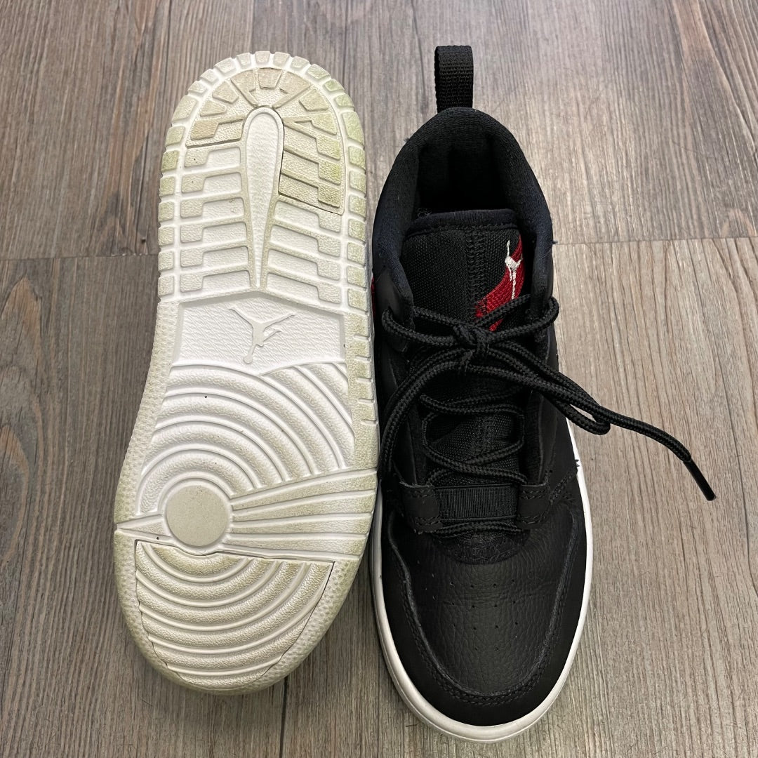 Black Jordan Lace Up Shoes, 1.5Y