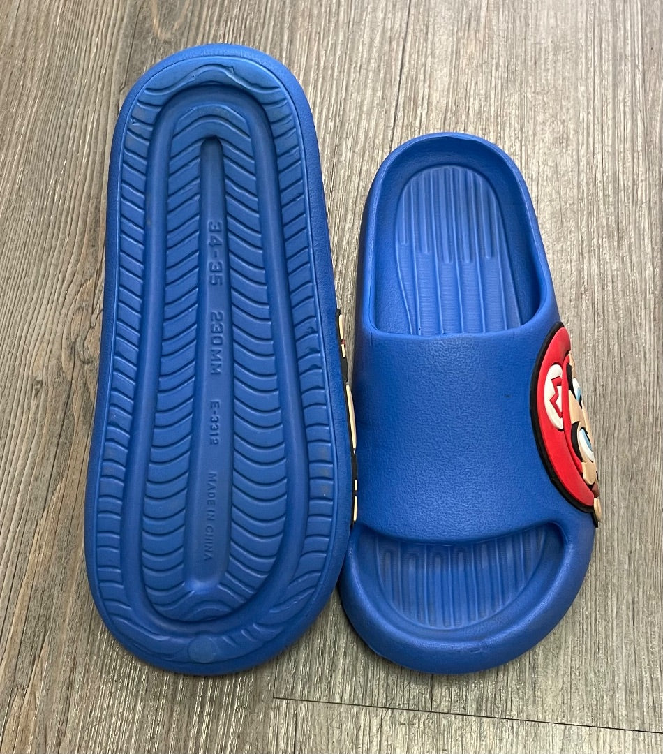 Blue Super Mario Slides, 3Y