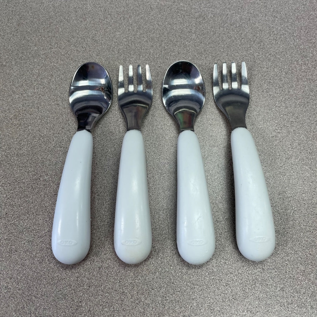Pink Navy OXO 2 Sets Kids Spoon Set, pre-owned